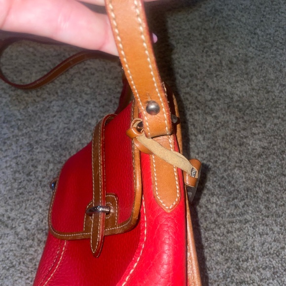 ✨♥️ Vintage Dooney & Bourke All-Weather Leather Equestrian Crossbody Bag ♥️✨ - Picture 7 of 13